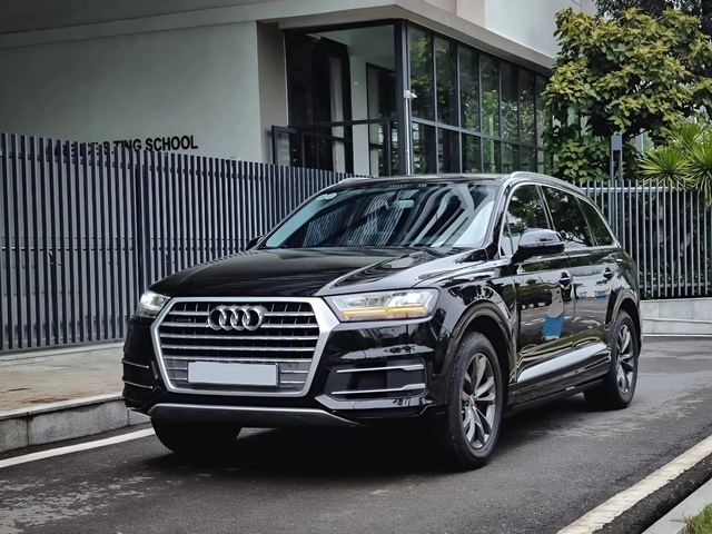 SUV 7 chỗ của Audi rớt gi&aacute; hơn 250 triệu mỗi năm - Ảnh 1.