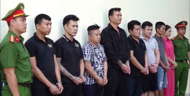 Công an TP.HCM bắt 9 bị can Công ty mua bán nợ Nhất Tín đòi nợ thuê- Ảnh 2. Công an TP.HCM bắt 9 bị can Công ty mua bán nợ Nhất Tín đòi nợ thuê- Ảnh 2.