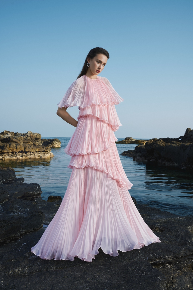 Váy loang màu tươi sáng dẫn dắt xu hướng thời trang resort 2026- Ảnh 4.