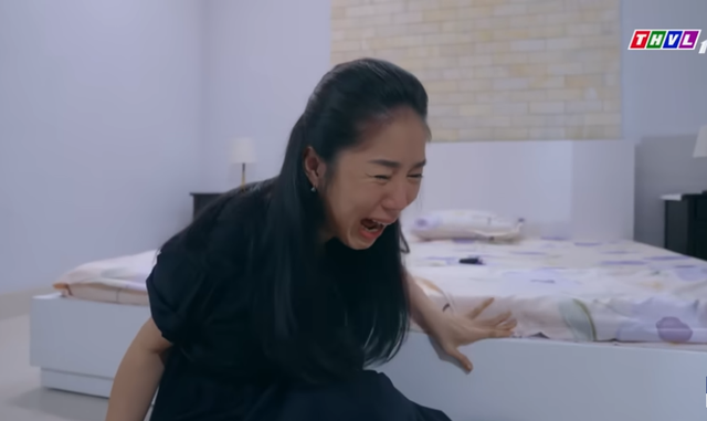 Lê Phương tiết lộ cảnh quay ‘đau đớn đến kiệt sức’ trong phim ‘Bóng ma hạnh phúc’ - Ảnh 1.