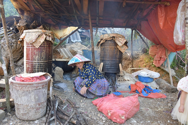 Giấy giang Pà Cò, khi hồn rừng về phố thị- Ảnh 4. Giấy giang Pà Cò, khi hồn rừng về phố thị- Ảnh 4.