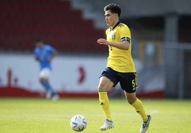 Madam Pang 'săn' th&agrave;nh c&ocirc;ng Th&aacute;i kiều đẳng cấp từng kho&aacute;c &aacute;o U.21 Thụy Điển, Việt Nam phải cẩn trọng- Ảnh 2.