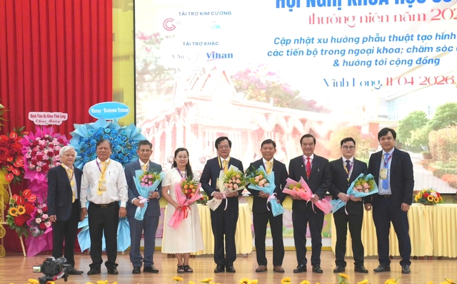 Trường Y Dược - Đại học Tr&agrave; Vinh: Đưa tri thức y khoa đến gần người d&acirc;n- Ảnh 1.