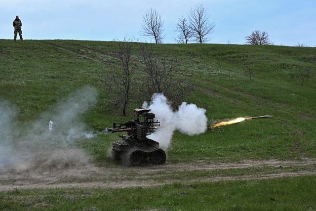 Chiến sự Ukraine ngày 1.508: Nga tạm dừng mọi hoạt động quân sự - Ảnh 1.