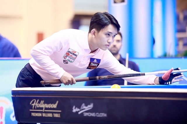 Billiards: Chiêm Hồng Thái đánh bại 'vua thời gian', vào tứ kết theo kịch bản bất ngờ- Ảnh 1. Billiards: Chiêm Hồng Thái đánh bại 'vua thời gian', vào tứ kết theo kịch bản bất ngờ- Ảnh 1.