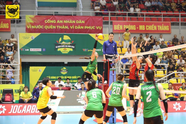 Trần Thị Thanh Thúy rời Nhật Bản, báo tin vui cho CLB VTV Bình Điền Long An - Ảnh 2. Trần Thị Thanh Thúy rời Nhật Bản, báo tin vui cho CLB VTV Bình Điền Long An - Ảnh 2.