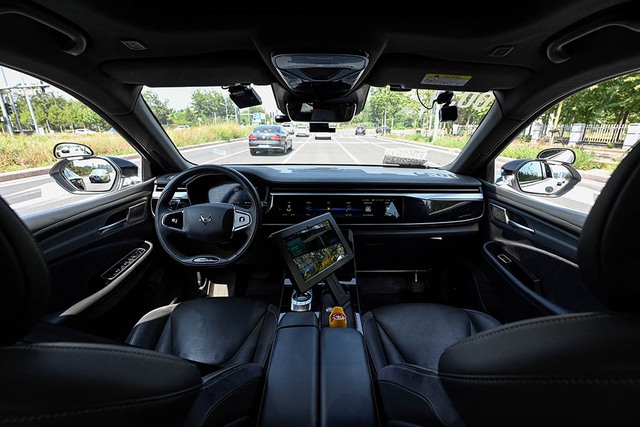 Kỷ nguy&ecirc;n robotaxi b&ugrave;ng nổ - Ảnh 2.