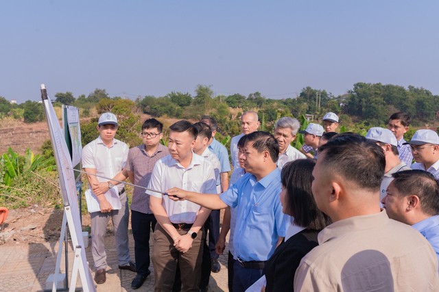 B&iacute; thư Tỉnh ủy Đắk Lắk kiểm tra, th&uacute;c đẩy tiến độ c&aacute;c dự &aacute;n, c&ocirc;ng tr&igrave;nh  - Ảnh 2.