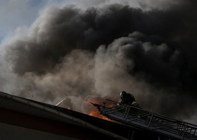 Chiến sự Ukraine ng&agrave;y 1.510: Lệnh ngừng bắn hết hạn, Ukraine b&iacute; mật ph&oacute;ng t&ecirc;n lửa? - Ảnh 1.