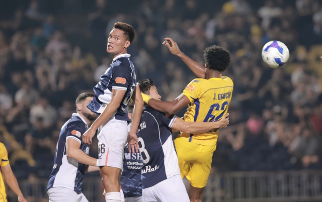 Đội đầu tiên phải chia tay V-League sắp lộ diện?- Ảnh 2. Đội đầu tiên phải chia tay V-League sắp lộ diện?- Ảnh 2.