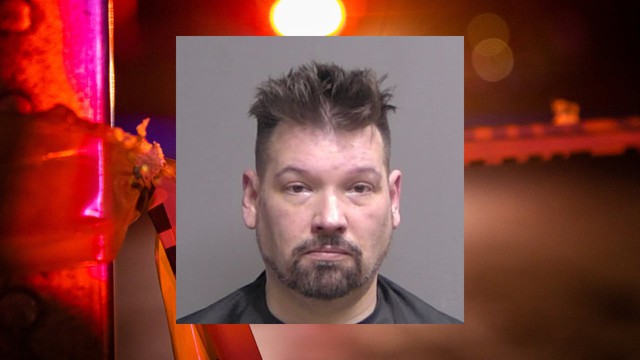 Ứng viên thống đốc Florida bị bắt về cáo buộc hành hung hai người nhà - Ảnh 1.