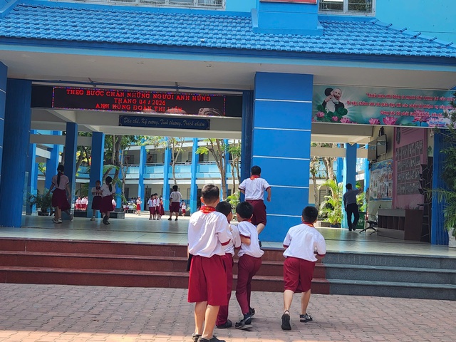 Một trường THCS tạm dừng ăn bán trú, liên quan vụ việc trường Bình Quới Tây - Ảnh 3.