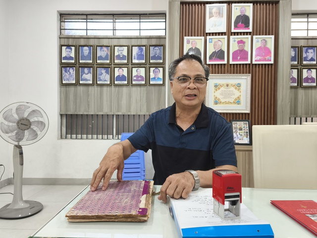 Những nhà thờ độc đáo: Nơi lưu giữ trang rửa tội của thi sĩ Hàn Mặc Tử- Ảnh 8. Những nhà thờ độc đáo: Nơi lưu giữ trang rửa tội của thi sĩ Hàn Mặc Tử- Ảnh 8.