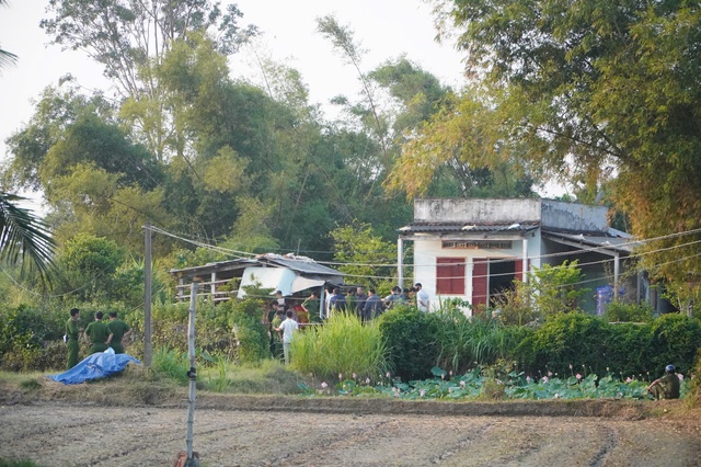 Thiếu tướng Lê Quang Nhân thông tin vụ 4 thi thể cháy xém ở Gia Lai - Ảnh 1.