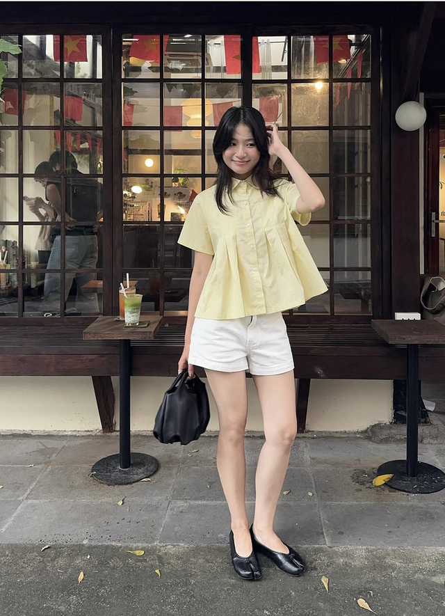 Bản phối vàng và trắng rạng rỡ cho mùa hè tươi mới 2026 - Ảnh 1. Bản phối vàng và trắng rạng rỡ cho mùa hè tươi mới 2026 - Ảnh 1.