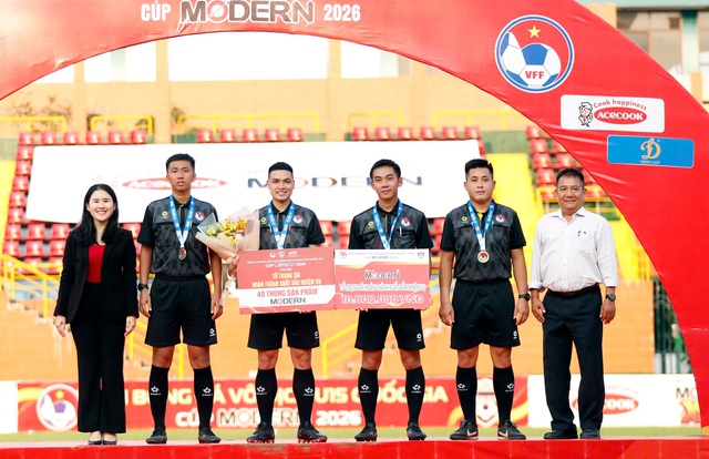 Giải U.15 quốc gia có nhà vô địch mới, lần đầu bản lĩnh của U.15 Hà Nội- Ảnh 10. Giải U.15 quốc gia có nhà vô địch mới, lần đầu bản lĩnh của U.15 Hà Nội- Ảnh 10.