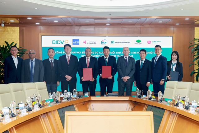 ADB, BIDV v&agrave; c&aacute;c đối t&aacute;c c&ocirc;ng bố khoản vay bền vững 250 triệu USD- Ảnh 1.