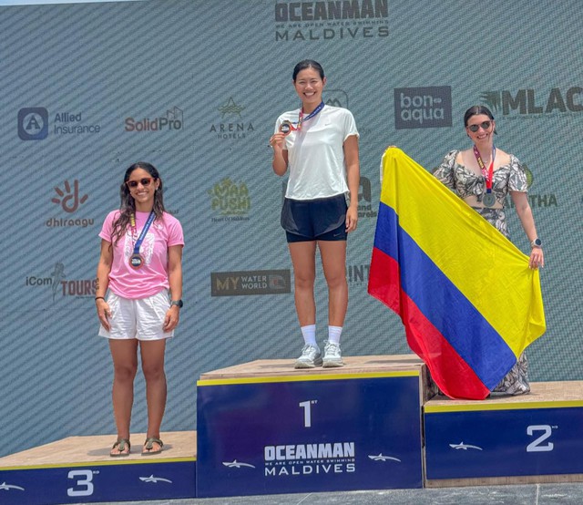 Giành 4 HCV tại giải Oceanman Maldives, Ánh Viên: 'Bơi 10 km dễ lắm, Viên chỉ cho'- Ảnh 1. Giành 4 HCV tại giải Oceanman Maldives, Ánh Viên: 'Bơi 10 km dễ lắm, Viên chỉ cho'- Ảnh 1.