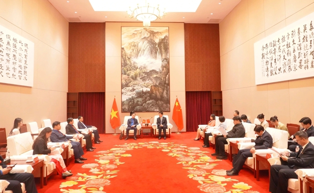 Anh Nguyễn Tường Lâm gặp xã giao Bí thư thứ nhất T.Ư Đoàn TNCS Trung Quốc- Ảnh 2. Anh Nguyễn Tường Lâm gặp xã giao Bí thư thứ nhất T.Ư Đoàn TNCS Trung Quốc- Ảnh 2.