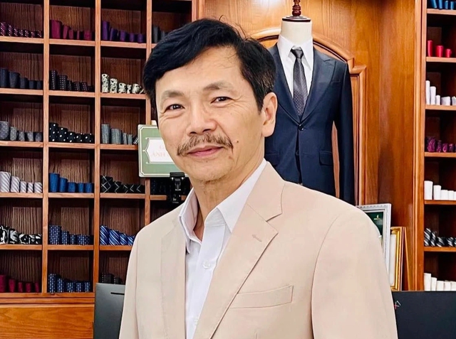 NSND Trung Anh tiết lộ cuộc sống về hữu, hôn nhân bên vợ kém 10 tuổi - Ảnh 2.