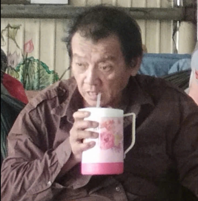 Công an TP.HCM truy tìm tung tích 'Bố già' tử vong trước quán cà phê - Ảnh 1.