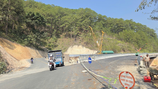 Cầu cạn đèo Mimosa Đà Lạt trước ngày thông xe - Ảnh 5.