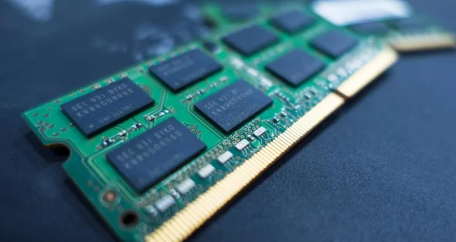 Gi&aacute; chip nhớ hạ, v&igrave; sao RAM vẫn đắt? - Ảnh 1.