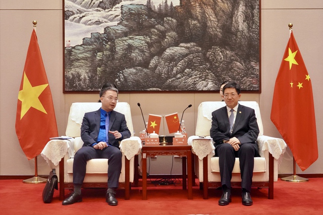 Anh Nguyễn Tường Lâm gặp xã giao Bí thư thứ nhất T.Ư Đoàn TNCS Trung Quốc- Ảnh 1. Anh Nguyễn Tường Lâm gặp xã giao Bí thư thứ nhất T.Ư Đoàn TNCS Trung Quốc- Ảnh 1.