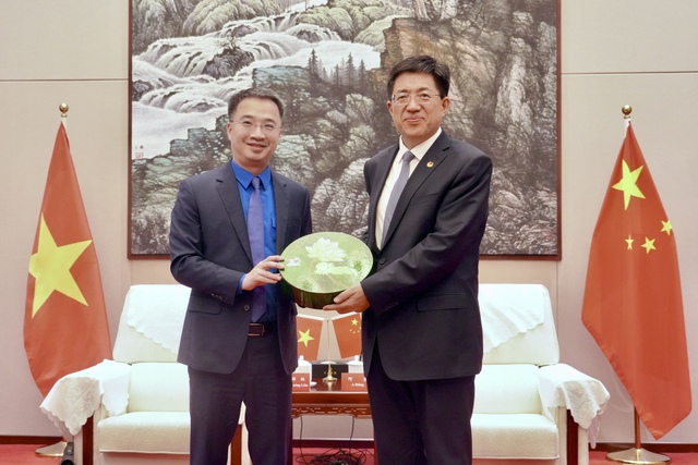 Anh Nguyễn Tường Lâm gặp xã giao Bí thư thứ nhất T.Ư Đoàn TNCS Trung Quốc- Ảnh 3. Anh Nguyễn Tường Lâm gặp xã giao Bí thư thứ nhất T.Ư Đoàn TNCS Trung Quốc- Ảnh 3.