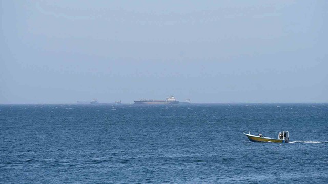 Tin tức đặc biệt tr&ecirc;n b&aacute;o in Thanh Ni&ecirc;n 16.4.2026 - Ảnh 3.