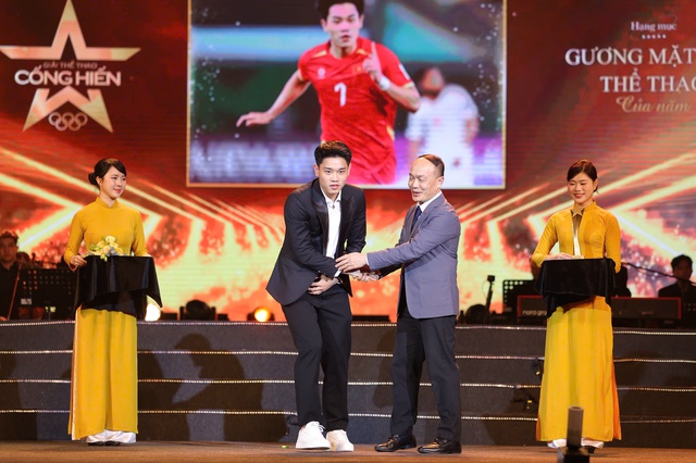 Soobin “lập hattrick” tại Giải thưởng Cống Hiến  - Ảnh 4.