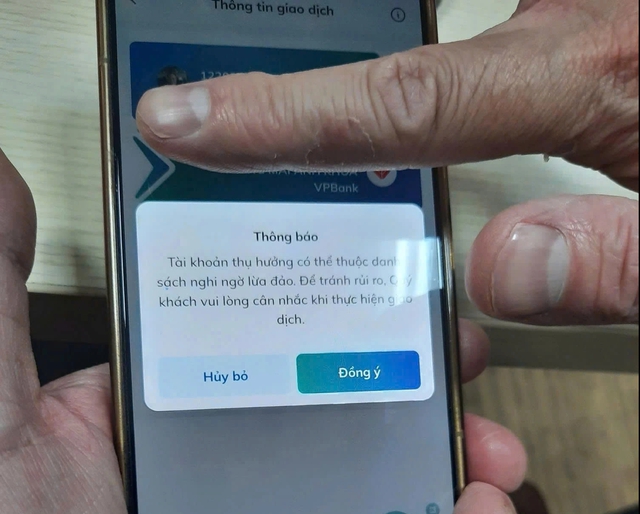 Chặn hơn 170.000 tỉ đồng chuyển khoản lừa đảo khi nhận được tin ng&acirc;n h&agrave;ng cảnh b&aacute;o - Ảnh 1.