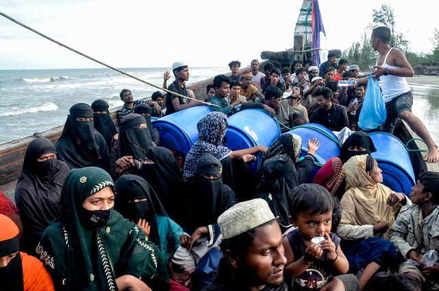 Thảm họa chực chờ quanh hải tr&igrave;nh di cư của người Rohingya - Ảnh 1.
