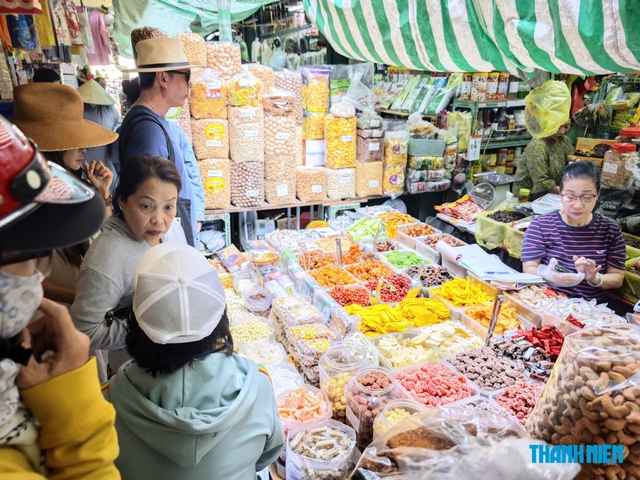 Hộ kinh doanh cần lưu ý các mốc thời gian về đăng ký và kê khai thuế - Ảnh 1.