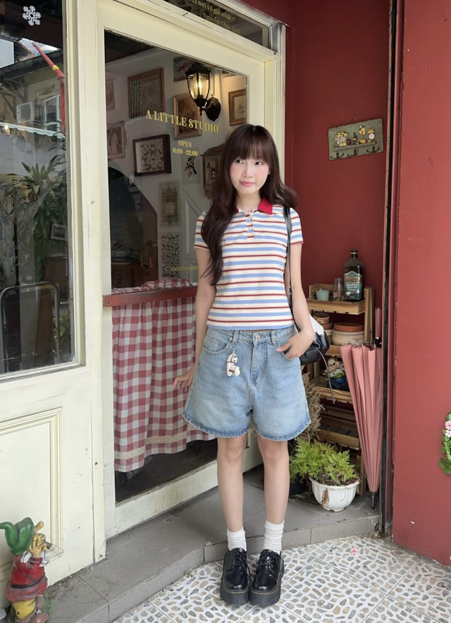 Xinh xắn xuống phố cùng bộ đôi áo polo và quần jeans năng động- Ảnh 4.