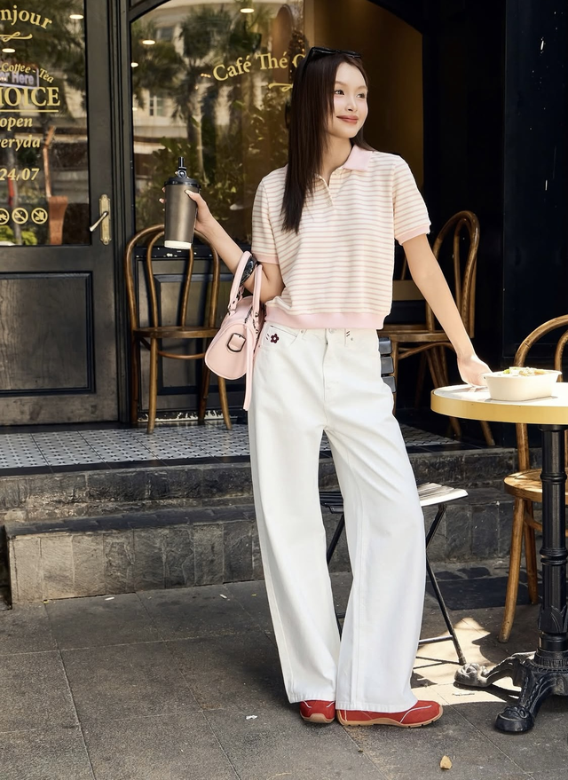 Xinh xắn xuống phố cùng bộ đôi áo polo và quần jeans năng động- Ảnh 5.