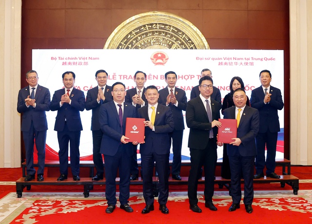 Sun Group ký hợp tác 2,3 tỉ USD với 'tượng đài' thiết kế nội thất Trung Quốc- Ảnh 1. Sun Group ký hợp tác 2,3 tỉ USD với 'tượng đài' thiết kế nội thất Trung Quốc- Ảnh 1.