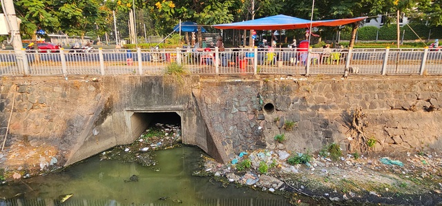 K&ecirc;nh 19 Th&aacute;ng 5 &ocirc; nhiễm nghi&ecirc;m trọng: Sở X&acirc;y dựng TP.HCM n&oacute;i g&igrave; về giải ph&aacute;p? - Ảnh 3.