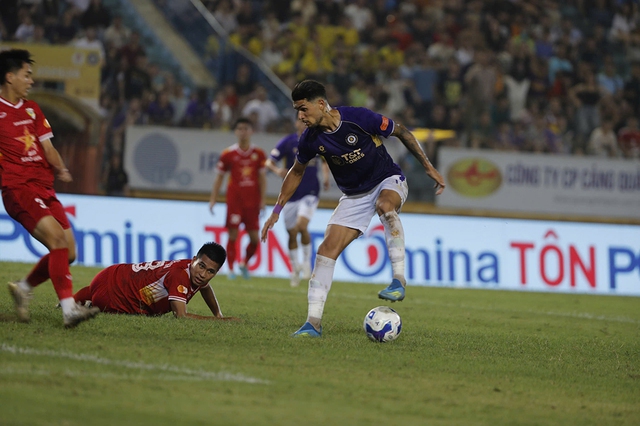 CLB H&agrave; Nội quyết đua v&agrave;o tốp 3- Ảnh 1.