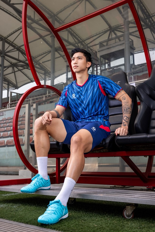 HiTek - Lựa chọn của Đoàn Văn Hậu trên sân cỏ nhân tạo- Ảnh 2. HiTek - Lựa chọn của Đoàn Văn Hậu trên sân cỏ nhân tạo- Ảnh 2.