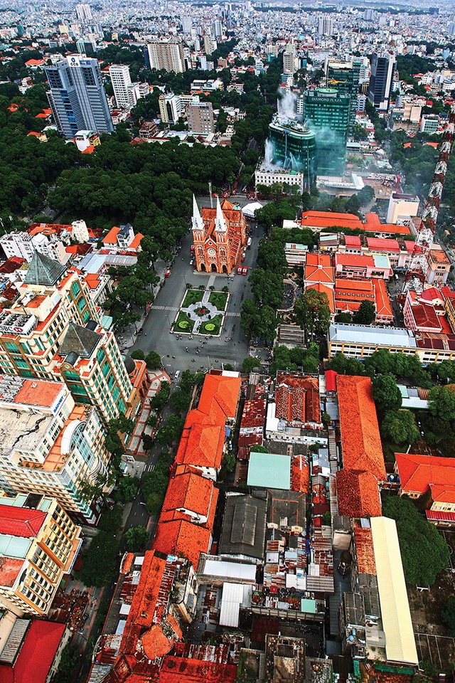 EVNHCMC Giữ mạch sáng cho đầu tàu kinh tế - Ảnh 1.