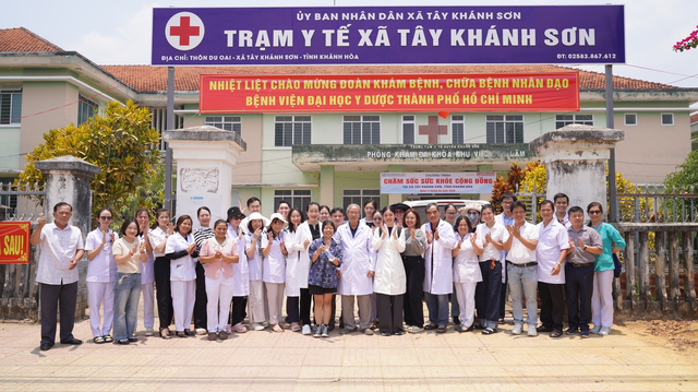 Trioderma chung tay cùng BV ĐH Y Dược TP.HCM vì sức khỏe cộng đồng- Ảnh 1. Trioderma chung tay cùng BV ĐH Y Dược TP.HCM vì sức khỏe cộng đồng- Ảnh 1.