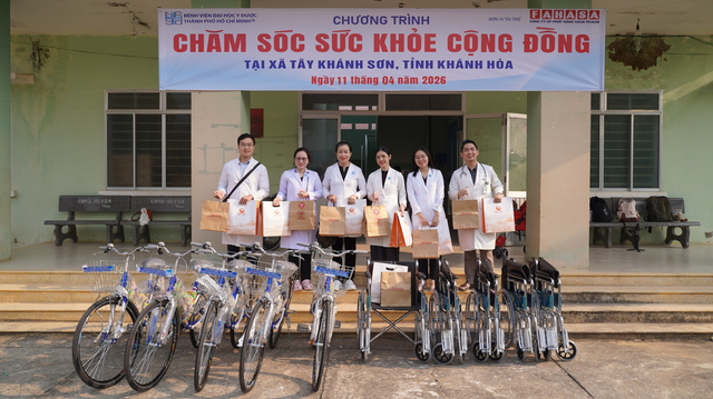 Trioderma chung tay cùng BV ĐH Y Dược TP.HCM vì sức khỏe cộng đồng- Ảnh 4. Trioderma chung tay cùng BV ĐH Y Dược TP.HCM vì sức khỏe cộng đồng- Ảnh 4.