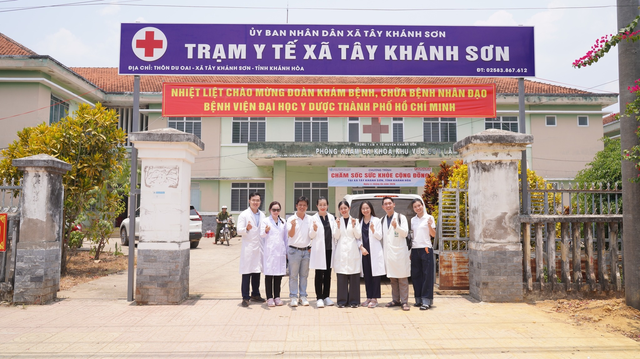 Trioderma chung tay cùng BV ĐH Y Dược TP.HCM vì sức khỏe cộng đồng- Ảnh 6. Trioderma chung tay cùng BV ĐH Y Dược TP.HCM vì sức khỏe cộng đồng- Ảnh 6.