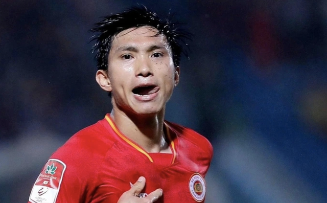 Đo&agrave;n Văn Hậu được CLB CAHN t&aacute;i k&yacute; hợp đồng, Do&atilde;n Hải My chứng kiến ng&agrave;y vui của chồng- Ảnh 4.