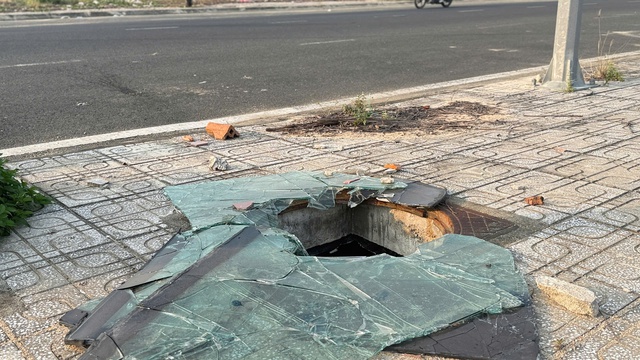 Đắk Lắk cảnh báo nắp cống bị trộm gây nguy hiểm cho người dân năm 2026 - Ảnh 4. Đắk Lắk cảnh báo nắp cống bị trộm gây nguy hiểm cho người dân năm 2026 - Ảnh 4.