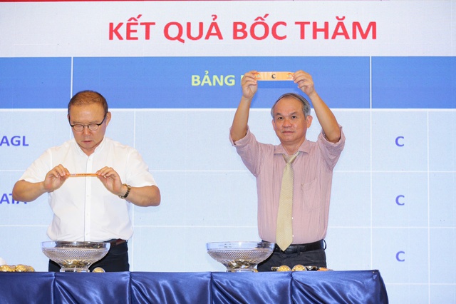 Bầu Đức mở Festival U.14 c&oacute; đến 7 đội quốc tế, nửa tỉ đồng thưởng v&ocirc; địch- Ảnh 1.