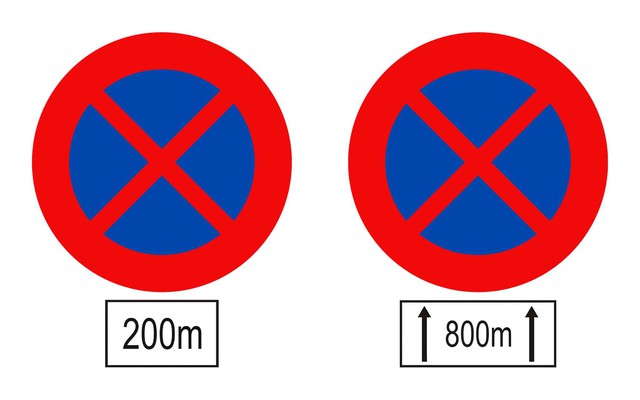 Ph&acirc;n biệt biển b&aacute;o c&oacute; k&yacute; hiệu chữ số, mũi t&ecirc;n ph&iacute;a dưới thế n&agrave;o? - Ảnh 1.