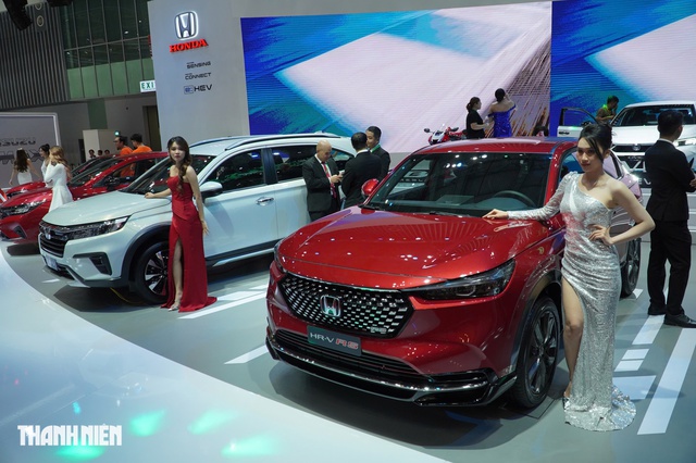 Mitsubishi Xforce giảm gi&aacute; hơn 100 triệu tại đại l&yacute;, bản cao về dưới 600 triệu - Ảnh 2.