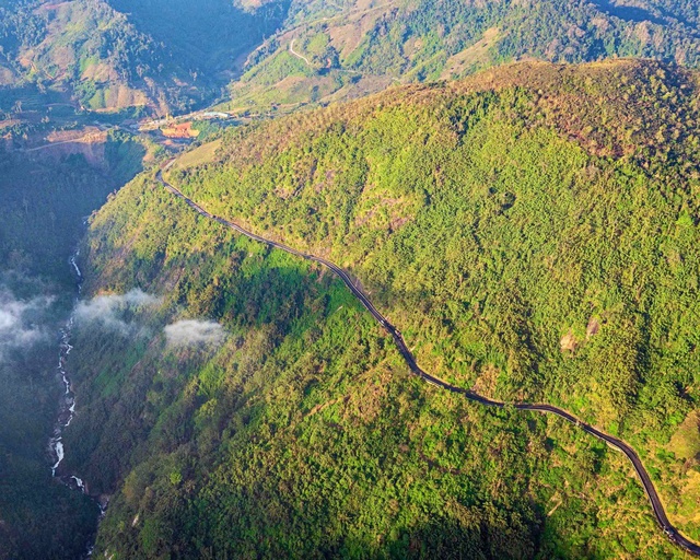 Đầu tư hơn 2.350 tỉ đồng nâng cấp QL24 đoạn qua miền núi Quảng Ngãi - Ảnh 3.